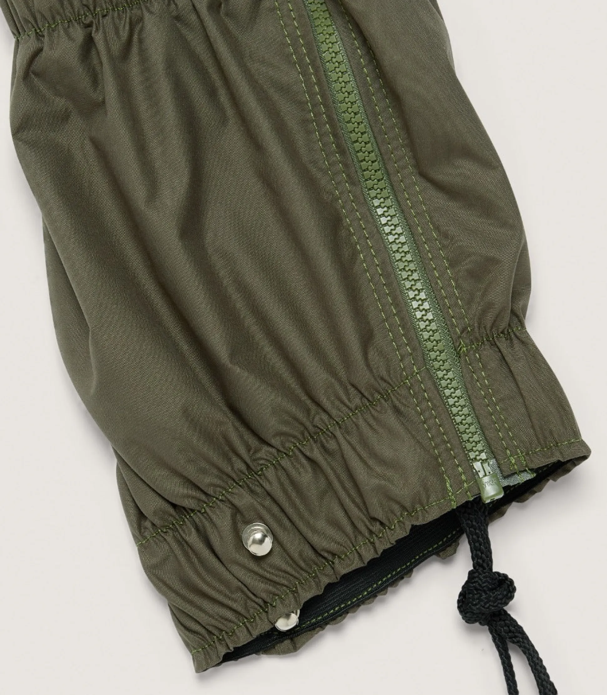 breathable_gaiter_in_khaki_green_2.webp Purdey Breathable Gaiter in Khaki Green