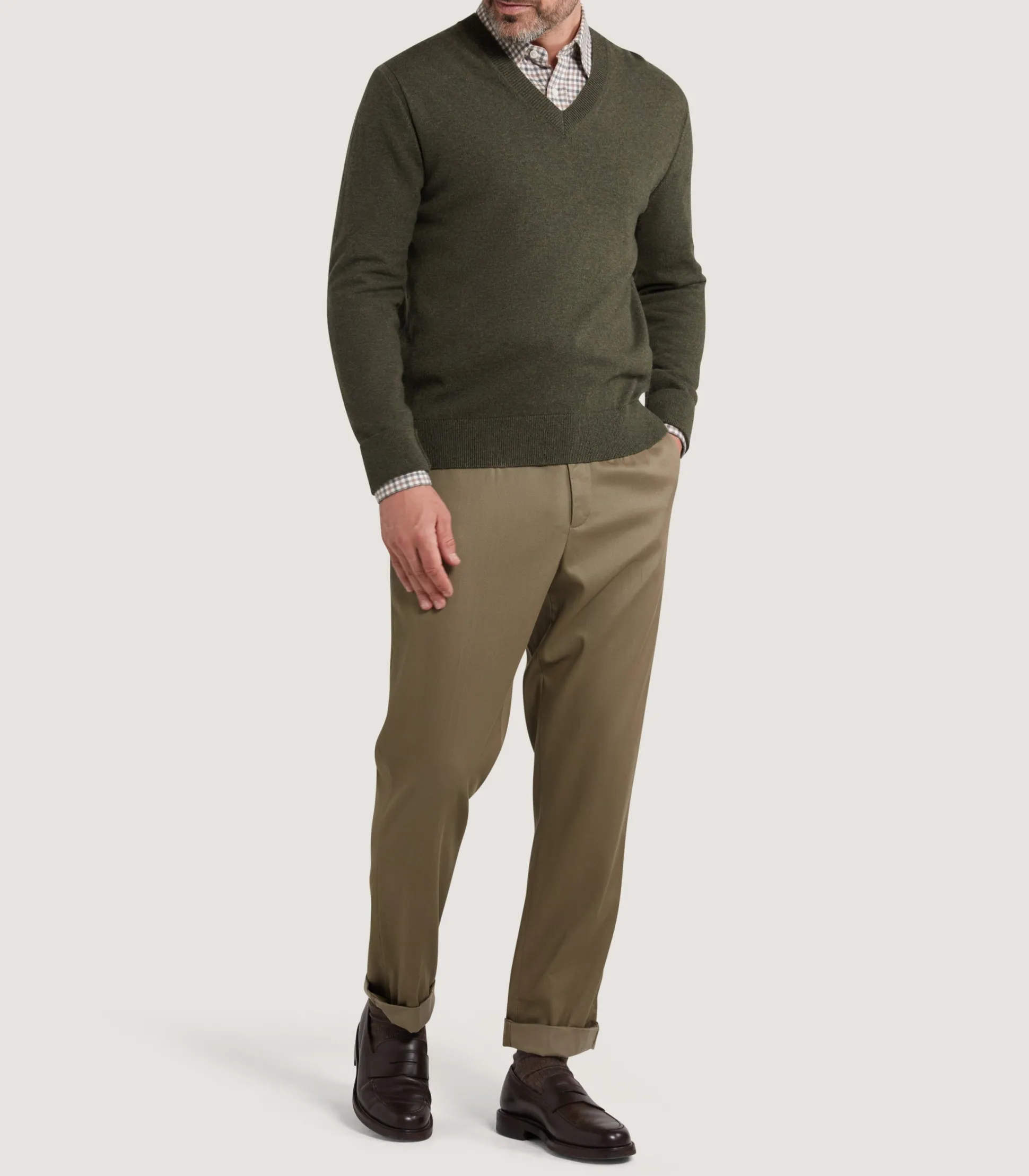 Purdey Men's Ensay British Outdoor V Neck Jumper in Loden