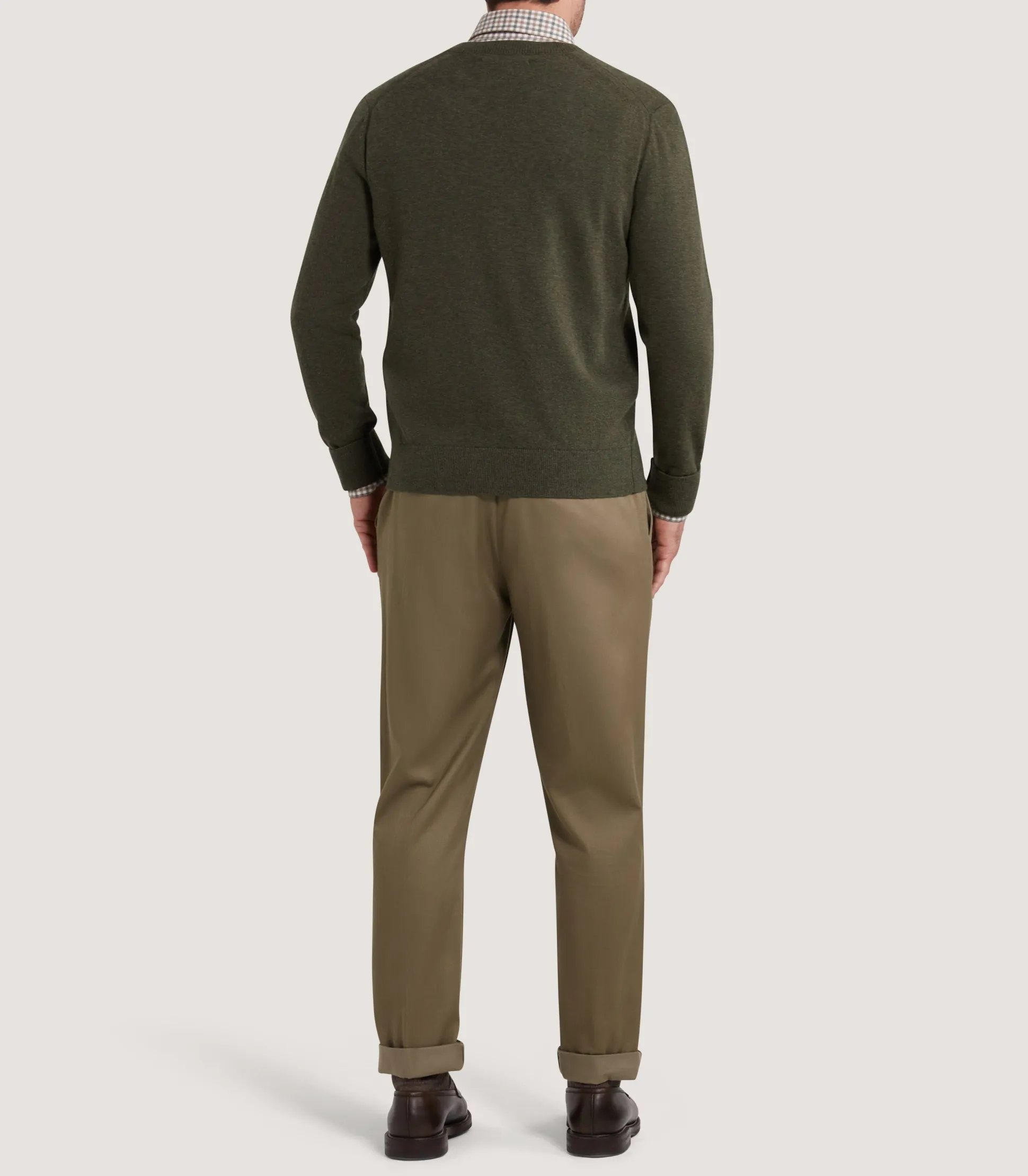 Purdey Men's Ensay British Outdoor V Neck Jumper in Loden