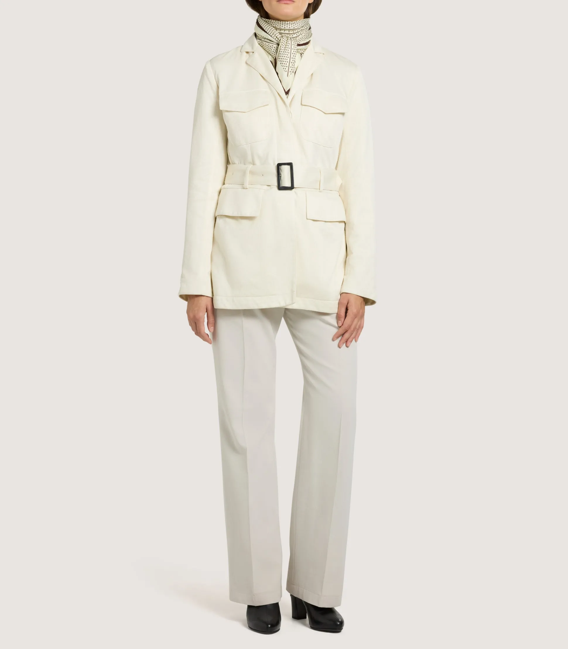 womens_wilton_jacket_in_ivory_3.webp Women Purdey Women's Wilton Jacket in Ivory